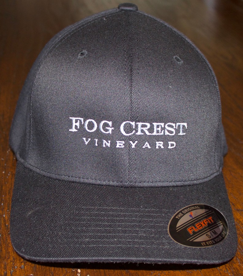 Fog Crest Vineyard Baseball Cap - Black -M/L